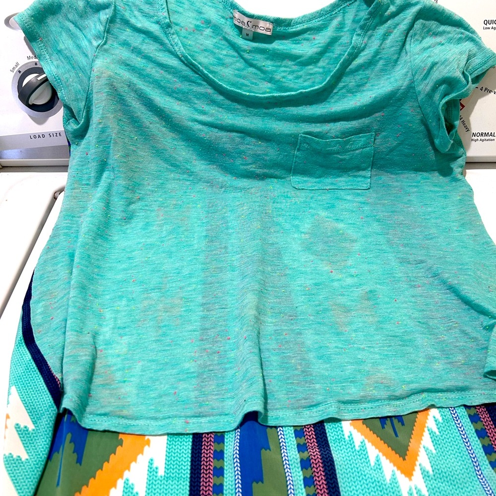 Moa Moa woman’s shirt